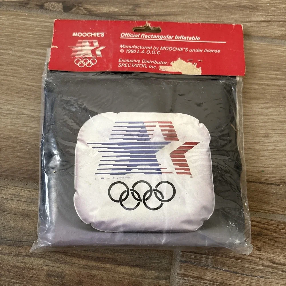 1984 Los Angeles OLYMPICS -‎ Seat Cushion Inflatable - Sealed - By Moochies